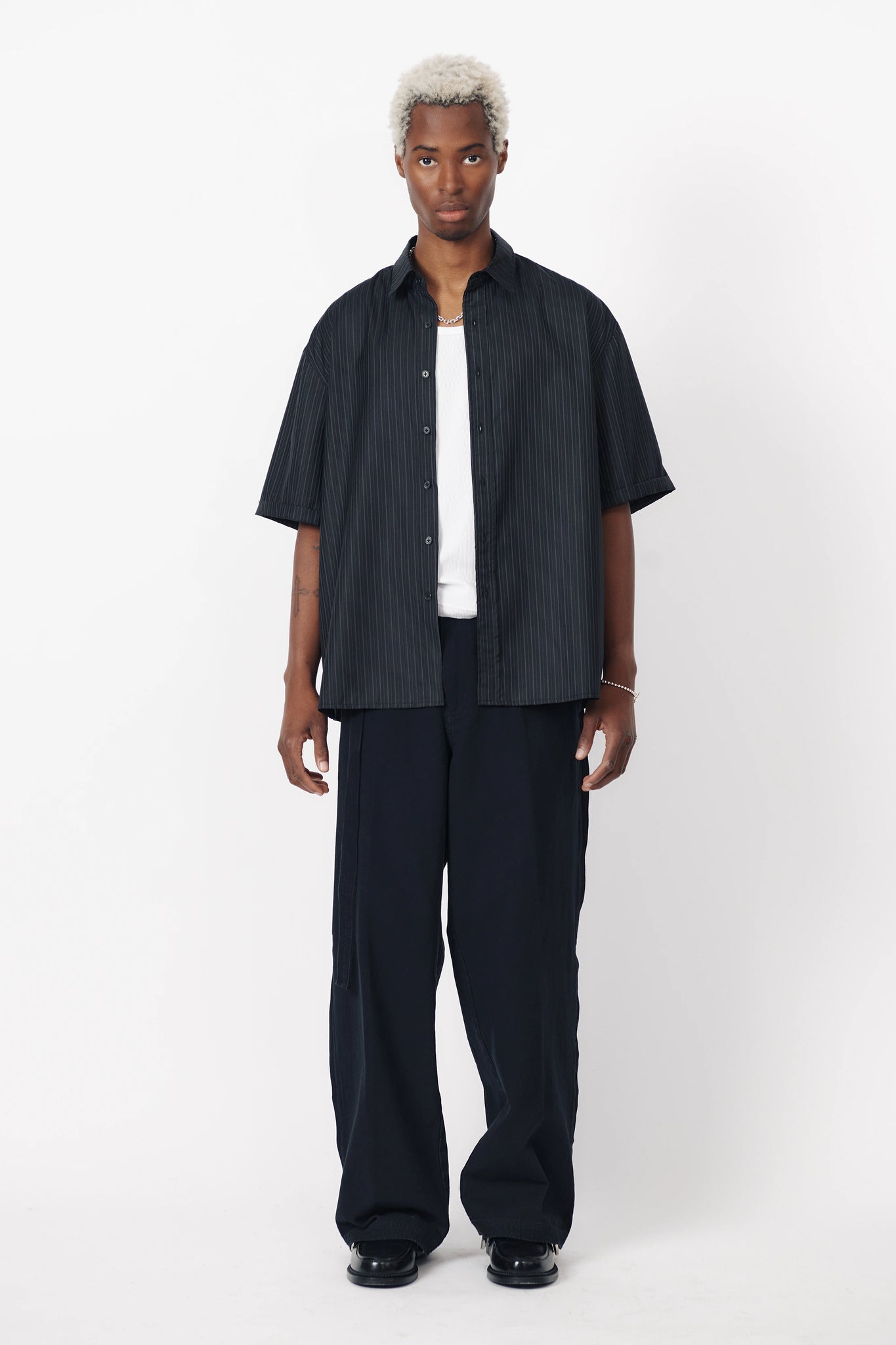 BILLY SS SHIRT - DARK PINSTRIPE