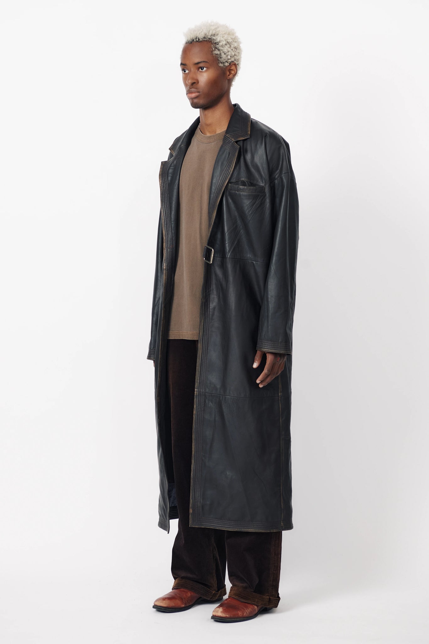 LEATHER TRENCH COAT - WASHED BLACK