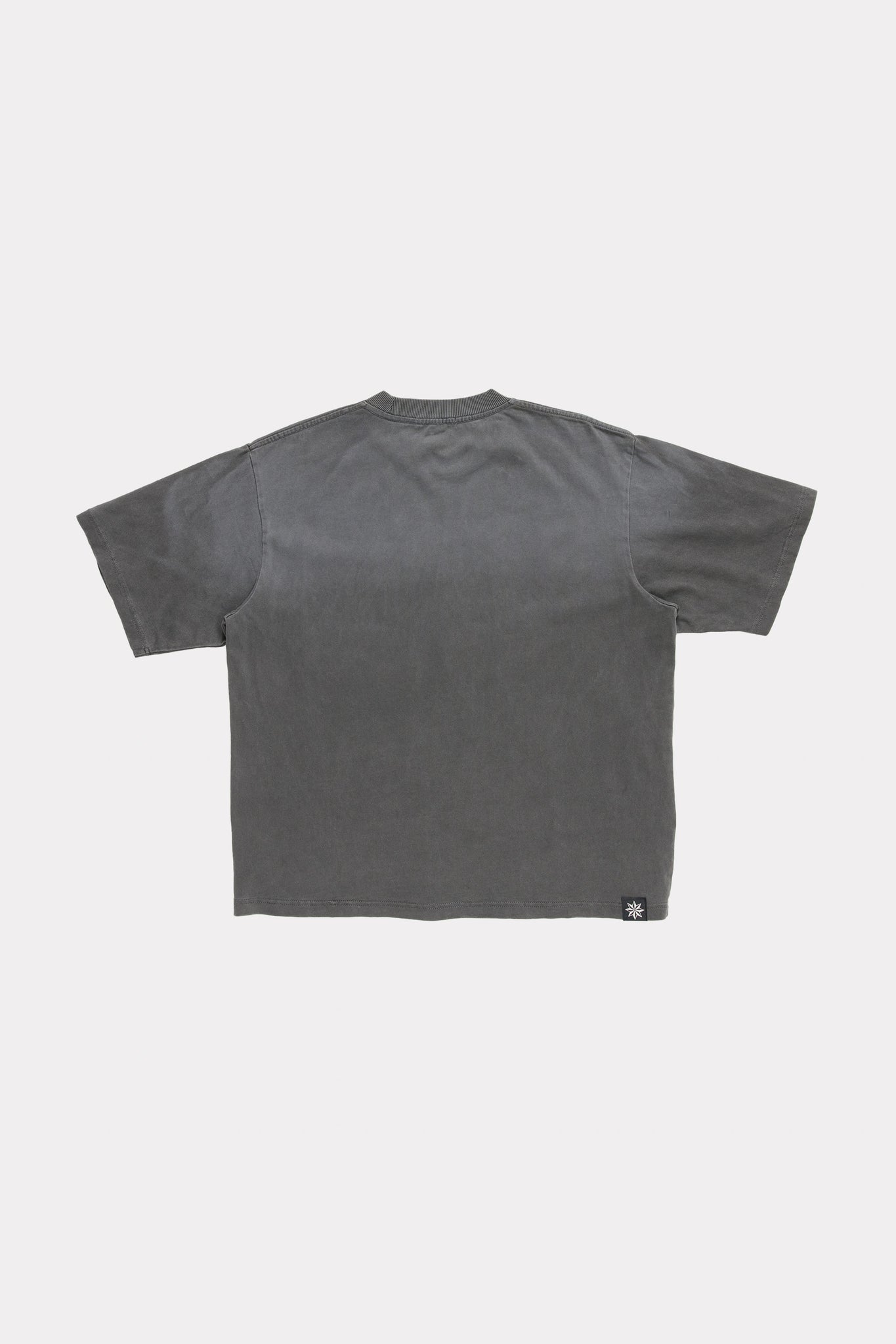 TO THE BEACH T-SHIRT - SUN FADED BLACK