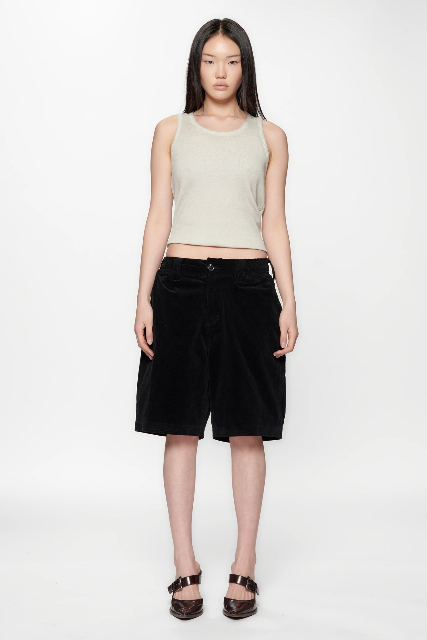 HANG SHORT - VINTAGE BLACK CORDUROY