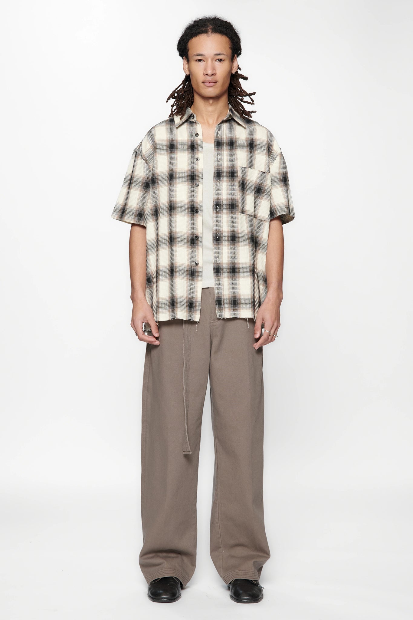 HOLD SS SHIRT - BLACK / BROWN CHECK