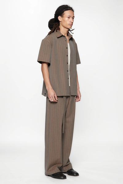 HOLD SS SHIRT - BROWN PINSTRIPE
