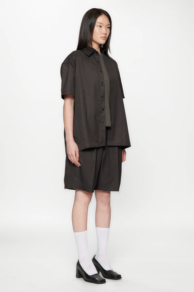HOLD SS SHIRT - CLASSIC PINSTRIPE