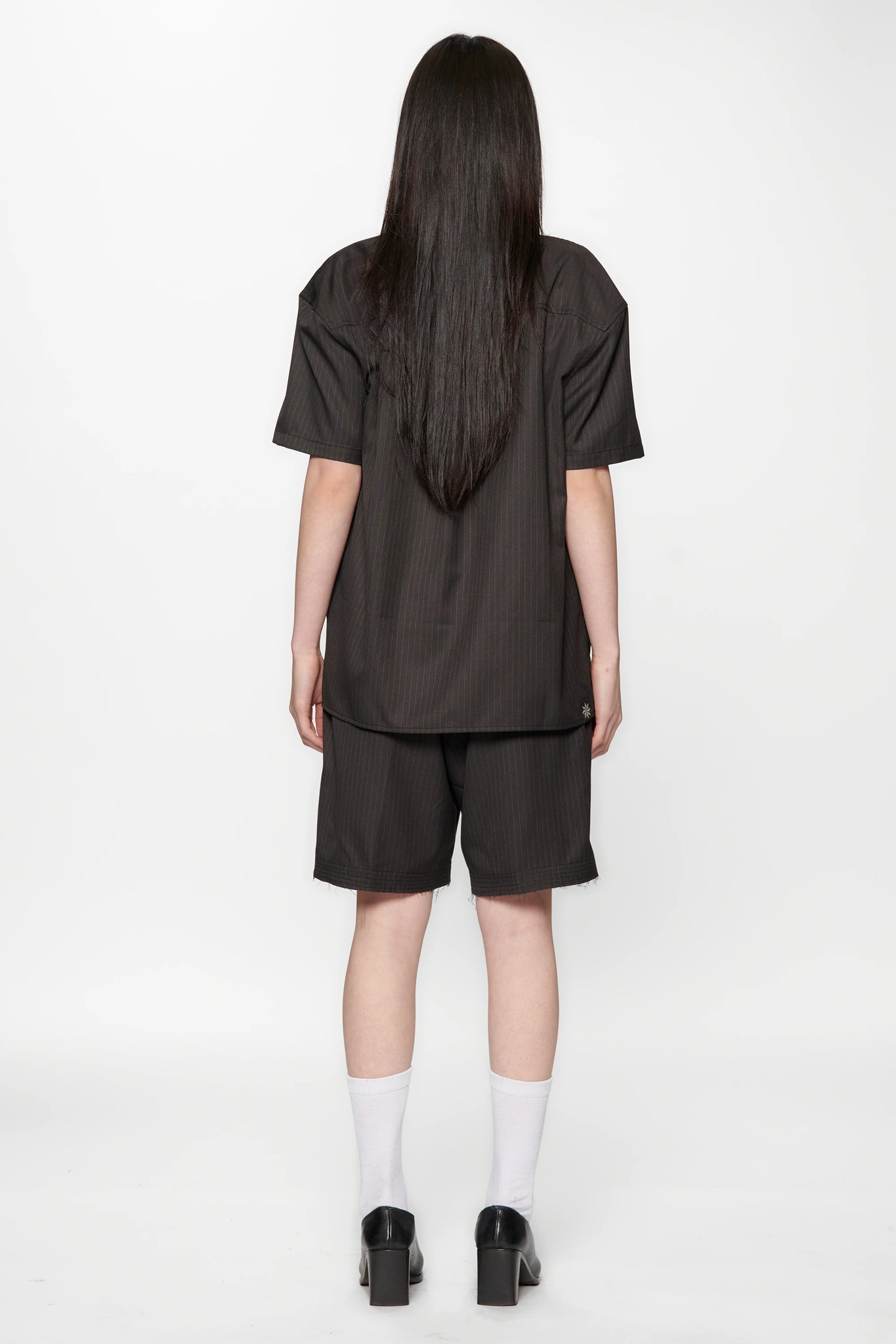 HOLD SS SHIRT - CLASSIC PINSTRIPE