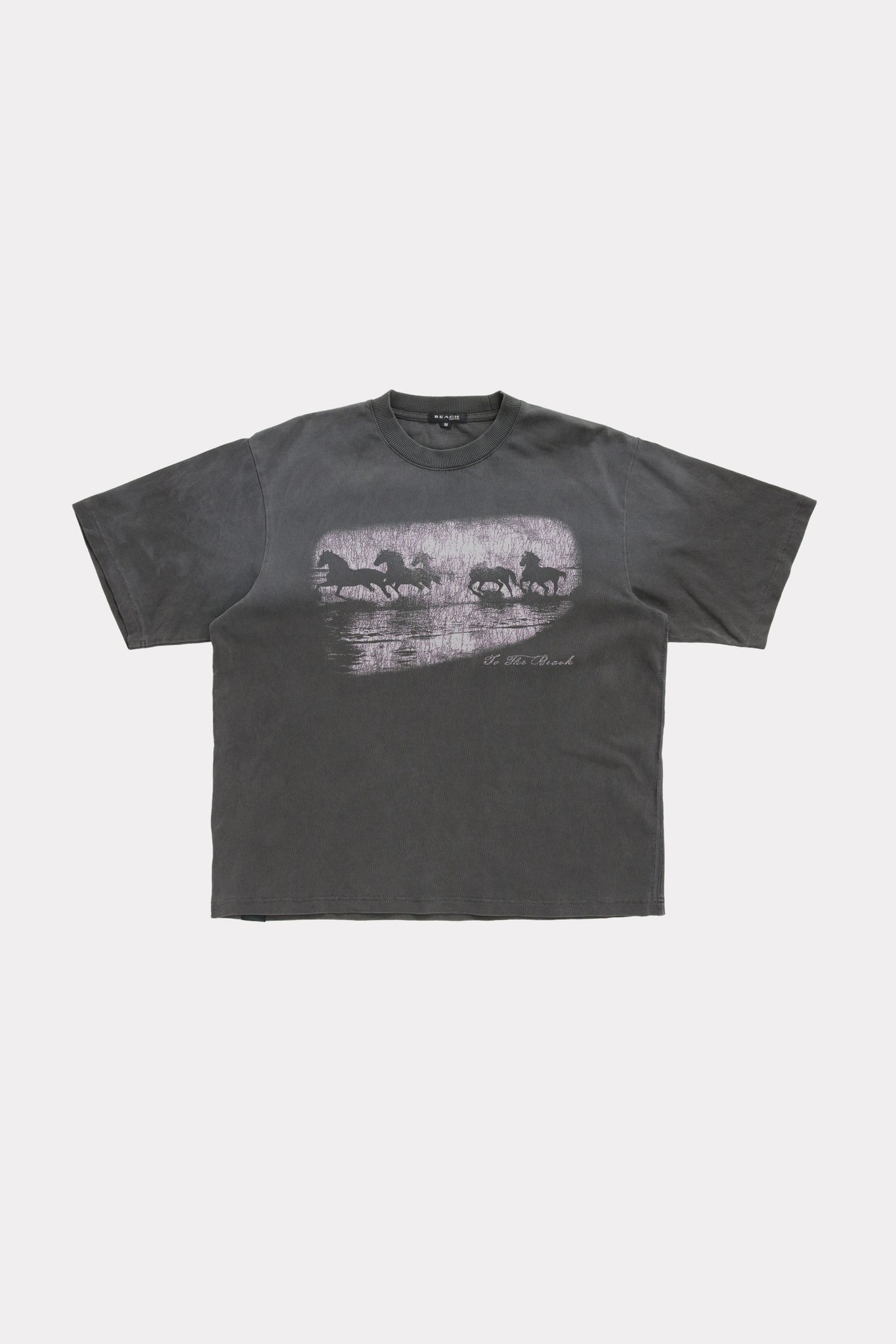 TO THE BEACH T-SHIRT - SUN FADED BLACK